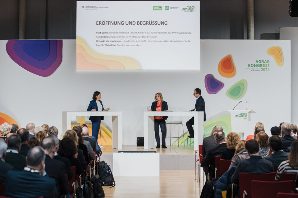 17.6. Moderation der Jahreskonferenz von UBI – Unternehmen Biologische Vielfalt in Berlin 17.6. Moderation der Jahreskonferenz von UBI – Unternehmen Biologische Vielfalt in Berlin